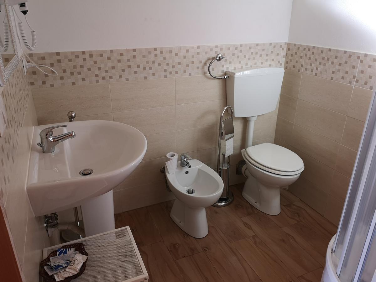 피스티치 Fontana La Pietra 빌라 외부 사진